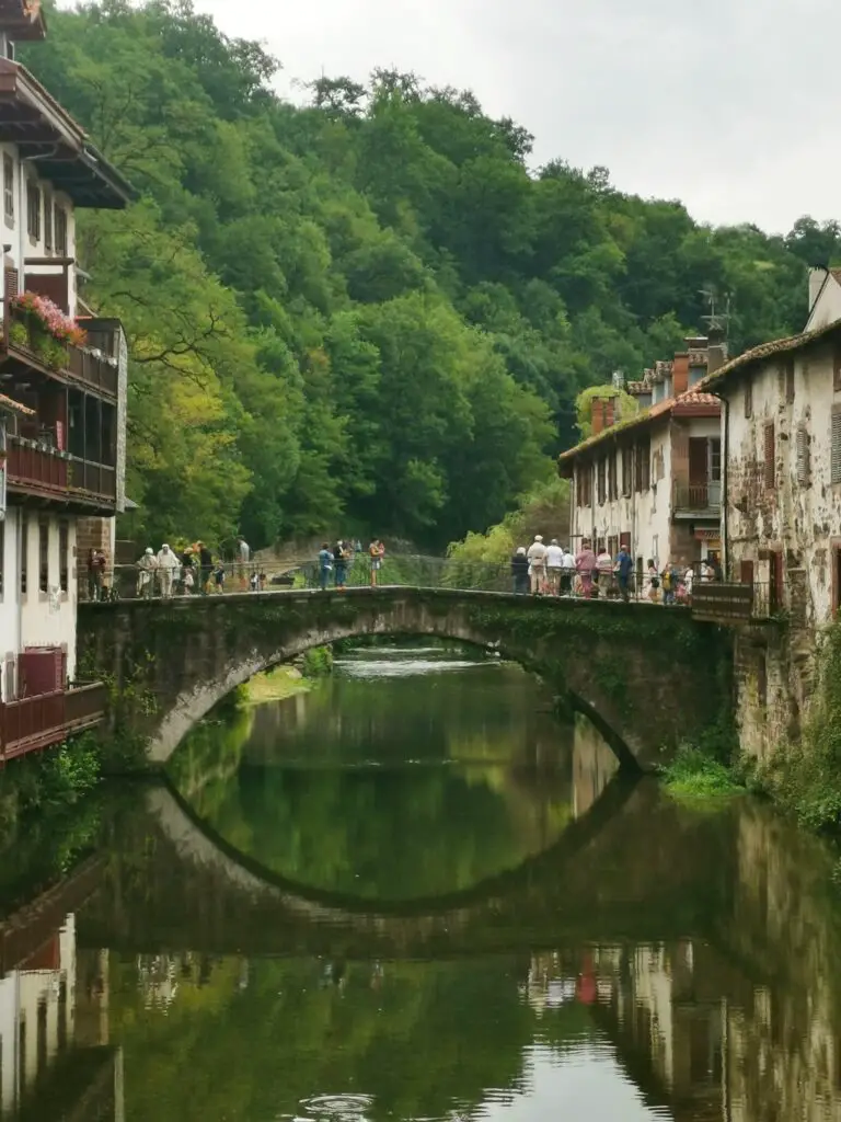 rue dans st jean de pied de port