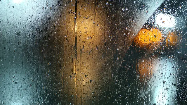 Faire face à l'humidité en hiver dans son fourgon aménagé
